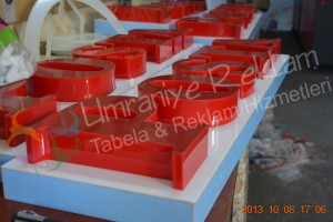 pleksi ışıksız harf tabela