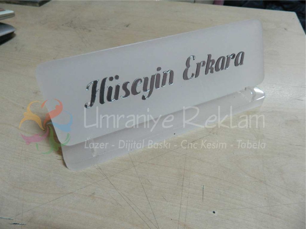 Masaüstü isimlik