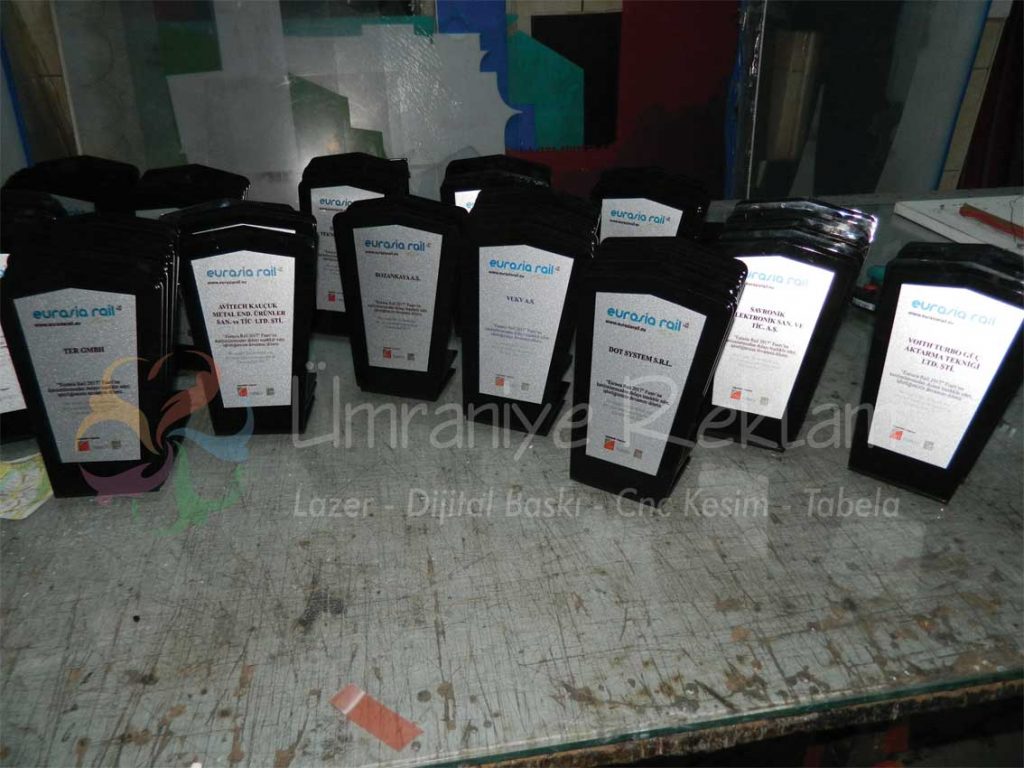 Gümüş Metal Plaket